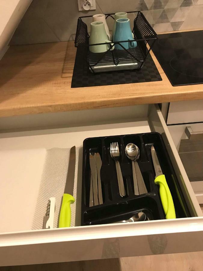 Black Rose Apartament Targi 3 Km, F-Ry Vat Kielce Eksteriør billede